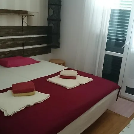 Apartment Paradiso