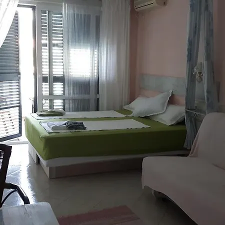 Apartment Paradiso *